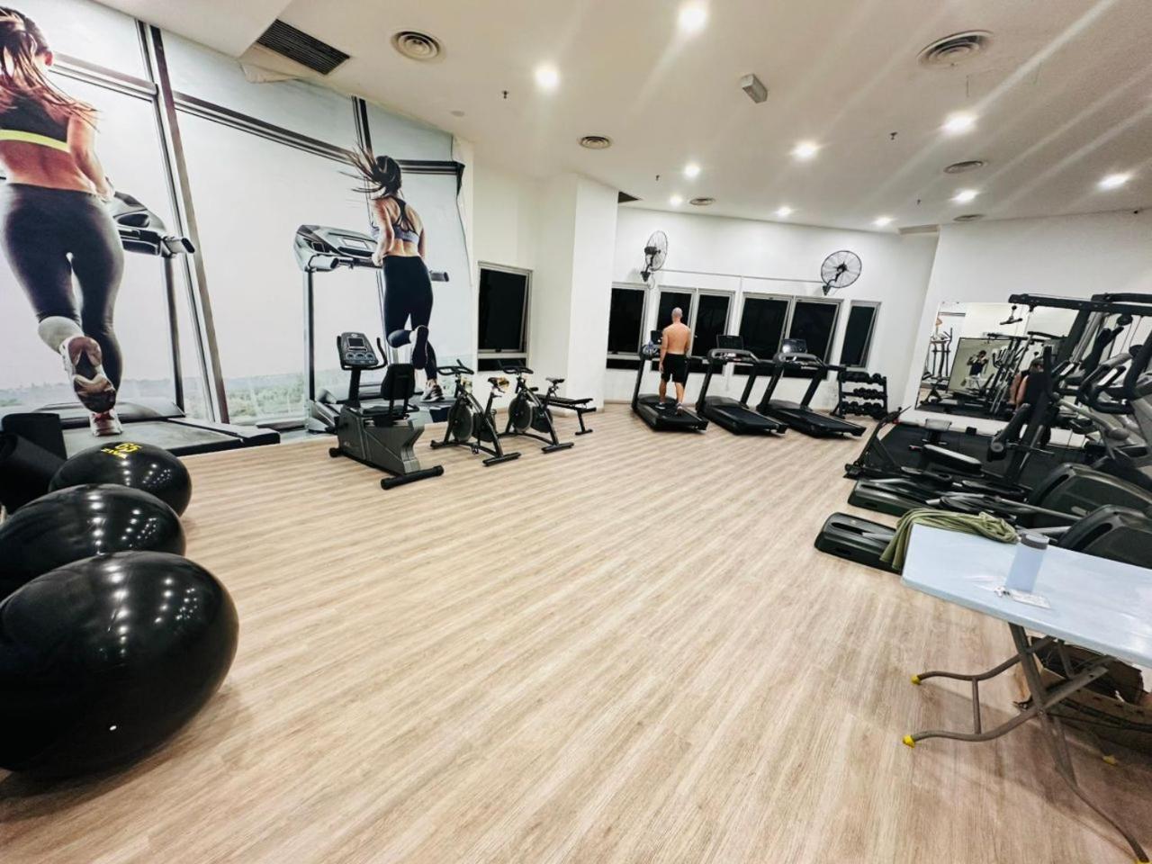 Taragon Service Apartment Kuala Lumpur Buitenkant foto